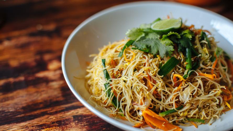 Rezeptbild für Glasnudelpfanne mit Möhren