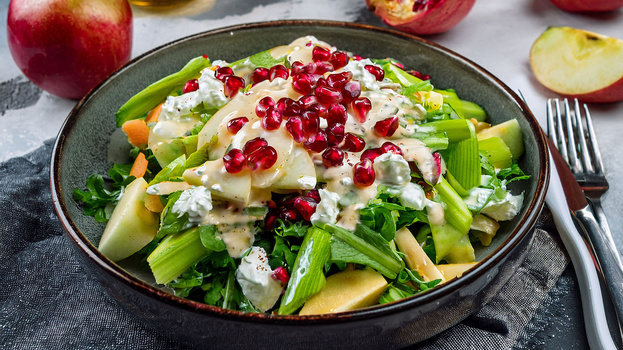 Rezeptbild für Waldorfsalat mit Granatapfel