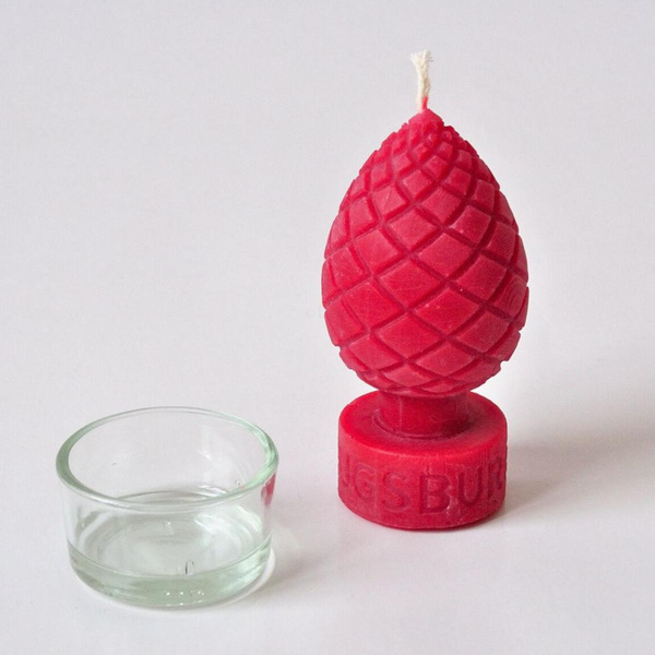 Produktfoto zu Zirbelnusskerze mit Glas "rot", 90x35 mm, 1 Stk.