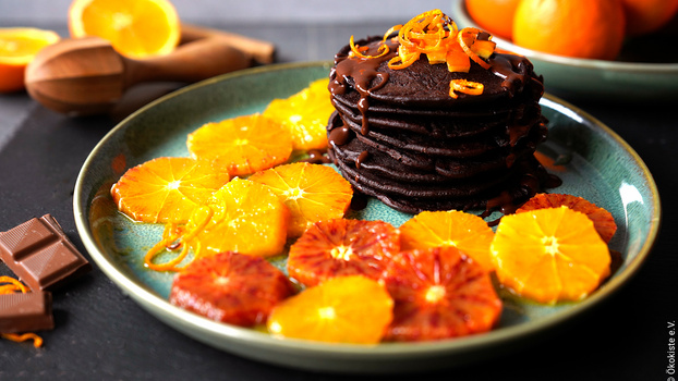 Rezeptbild für Schoko-Pancakes mit Orangen
