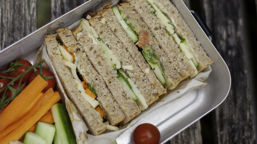 Rezeptbild für Apfel-Karotten-Körnerbrot