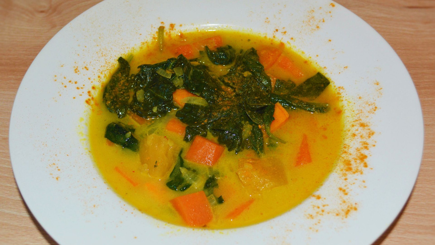 Rezeptbild für Karibische Spinat-Süßkartoffel-Suppe