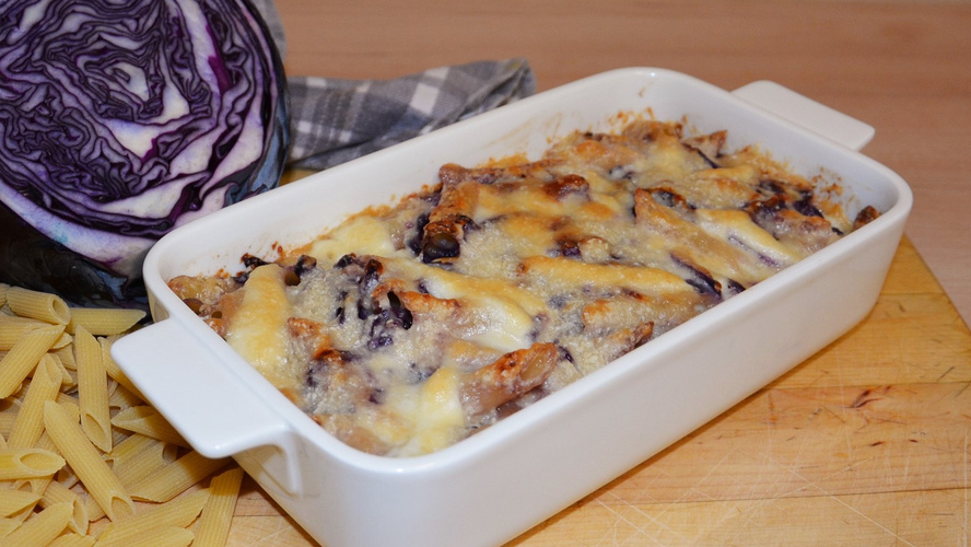 Rezeptbild für Rotkohl-Nudel-Auflauf