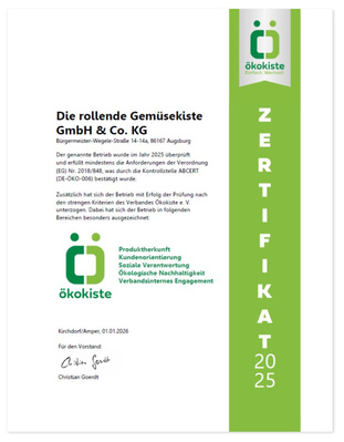 KI generiert: Das Bild zeigt ein Zertifikat der "Ökokiste" für 2025. Hauptinhalt: Text über Firmenprüfung.