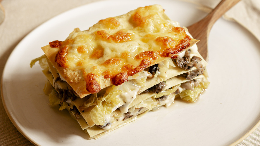Rezeptbild für Wirsing-Pilz-Lasagne mit Béchamelsoße