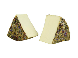 KI generiert: Das Bild zeigt ein Glas mit einem Lebensmittelprodukt namens "Wilde Weidekuh Carlo" in der Geschmacksrichtung "Curry & Dattel". Auf dem Etikett des Glases ist eine stilisierte Kuh abgebildet.